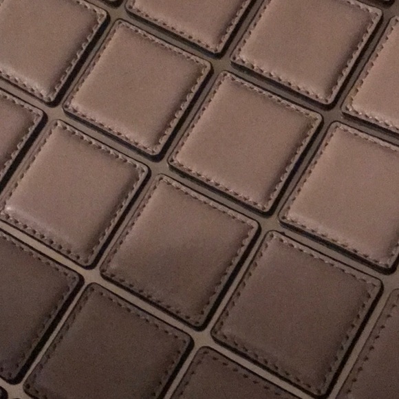 Gently used Michael Kors crossbody - Picture 2 of 4